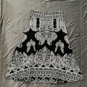 INC International Concepts Black and White A-Line Skirt- Y2K Style